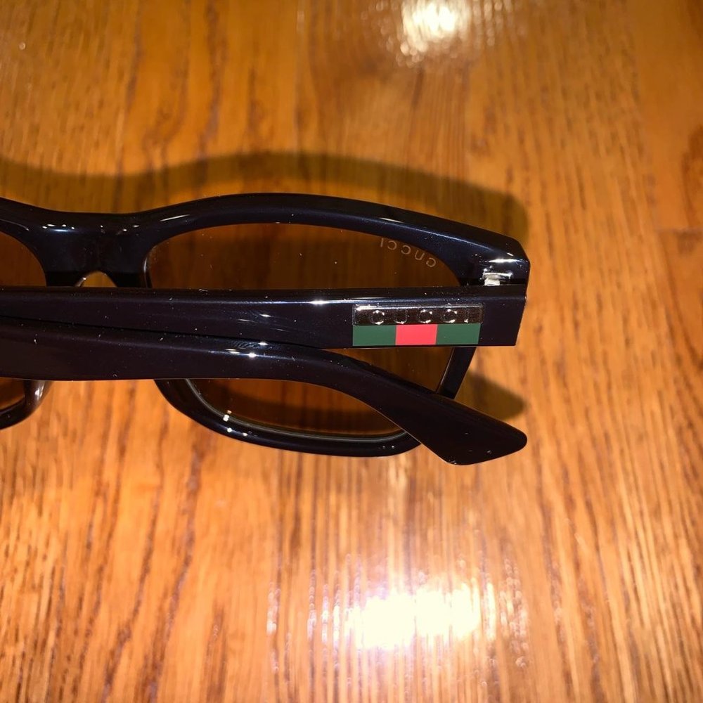 Gucci Men's Web Rectangular Injection Sunglassic - image 4